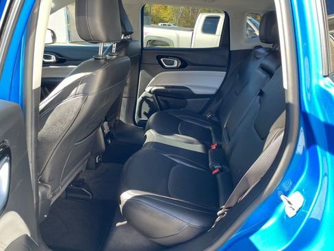 Used 2022 Jeep Compass Limited image 20