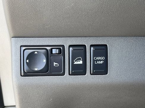 Used 2014 Nissan Frontier SV AWD/4WD image 30