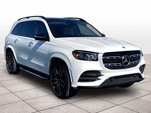 Used 2022 Mercedes-Benz GLS 450 4MATIC image 3