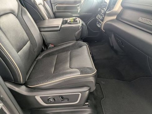 Used 2020 RAM 1500 Laramie AWD/4WD image 32