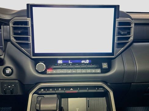 New 2026 Toyota Tundra Platinum AWD/4WD image 9