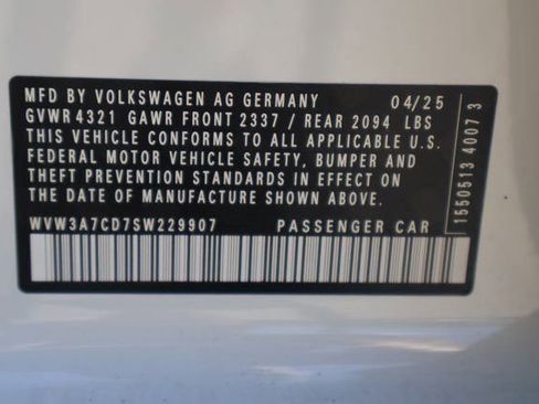 New 2025 Volkswagen GTI SE FWD image 27