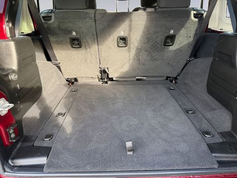 Used 2022 Jeep Wrangler Unlimited Sport image 21