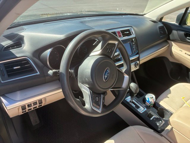 Used 2018 Subaru Outback 2.5i AWD/4WD image 12