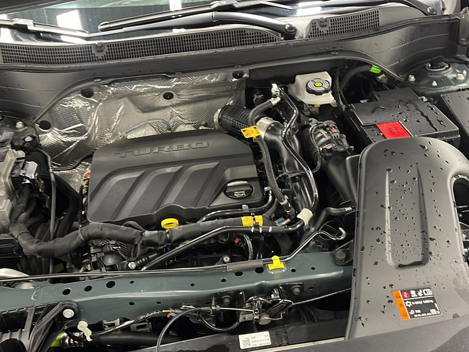 Used 2025 Chevrolet Trax LT FWD image 25