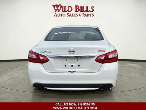 Used 2016 Nissan Altima 2.5 S w/ Power Driver Seat Package FWD image 5