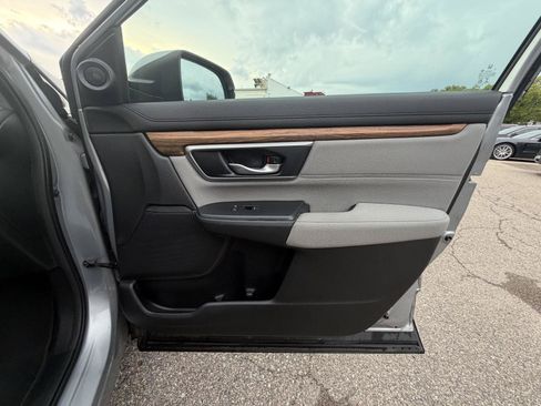 Used 2019 Honda CR-V EX image 34