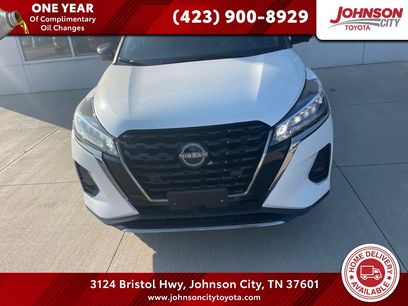 Used 2023 Nissan Kicks SR