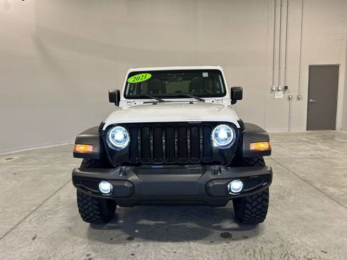 Used 2021 Jeep Wrangler Unlimited Sport image 3