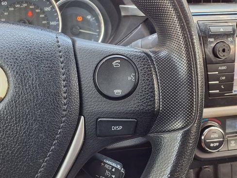 Used 2014 Toyota Corolla LE FWD image 18