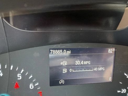 Used 2022 Ford Escape SEL FWD image 6