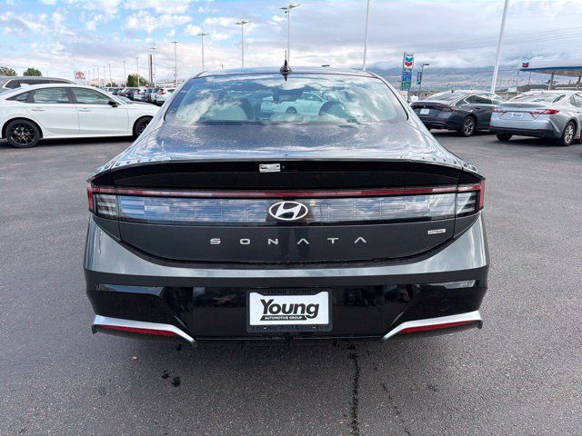 Used 2026 Hyundai Sonata SEL AWD/4WD image 8