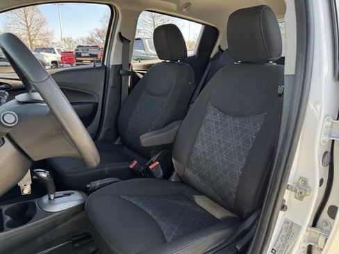 Used 2022 Chevrolet Spark LS image 24