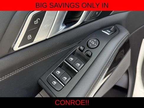 Used 2026 BMW X5 xDrive40i AWD/4WD image 11