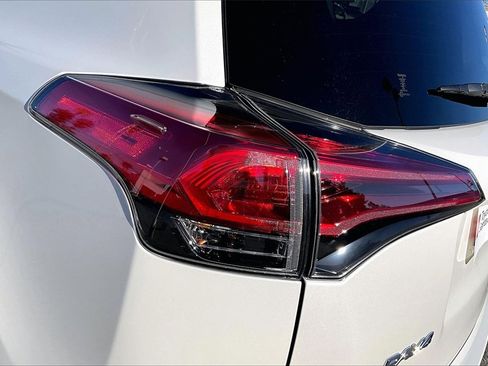 Certified 2016 Toyota RAV4 Limited w/ Advanced Technology Package image 23