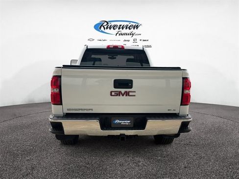 Used 2018 GMC Sierra 1500 SLE w/ Max Trailering Package AWD/4WD image 4