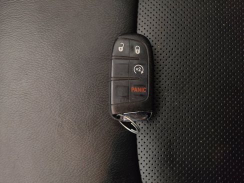 Used 2019 Jeep Compass Limited FWD image 32