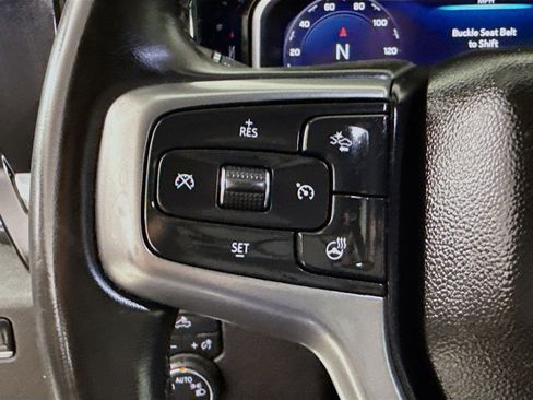 Used 2025 Chevrolet Silverado 1500 LT image 11