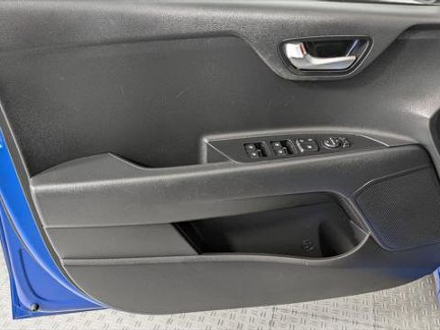 Used 2022 Kia Rio S image 13