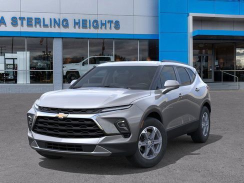 New 2025 Chevrolet Blazer LT w/ Convenience Package image 6