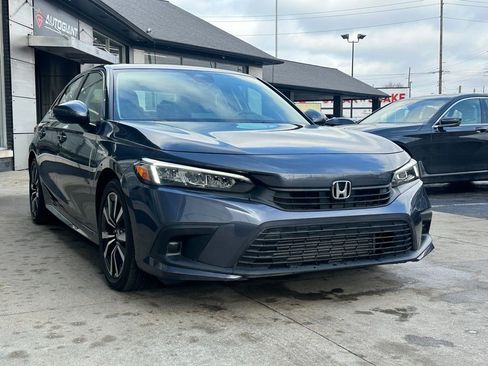 Used 2022 Honda Civic EX image 11