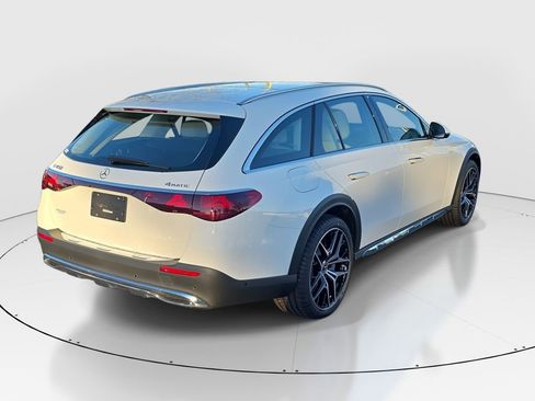 New 2026 Mercedes-Benz E 450 4MATIC All-Terrain Wagon image 5