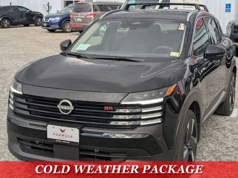 New 2026 Nissan Kicks SR w/ Cold Weather Package image 3