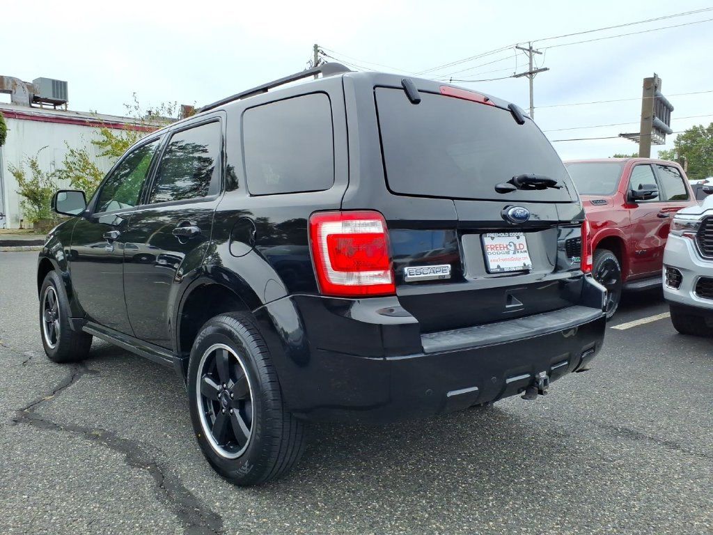 Used 2011 Ford Escape XLT w/ 201A Rapid Spec Order Code FWD image 20