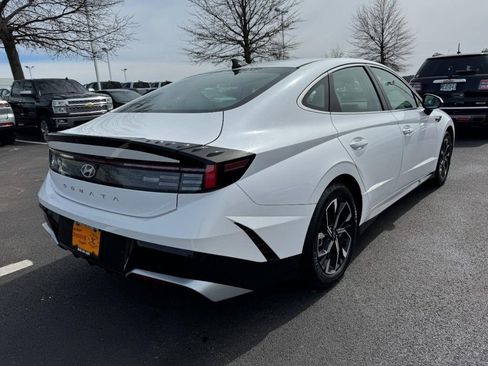 Certified 2025 Hyundai Sonata SEL FWD image 3