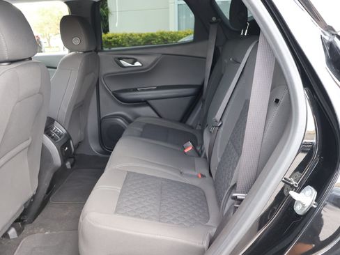 Used 2019 Chevrolet Blazer LT FWD image 16