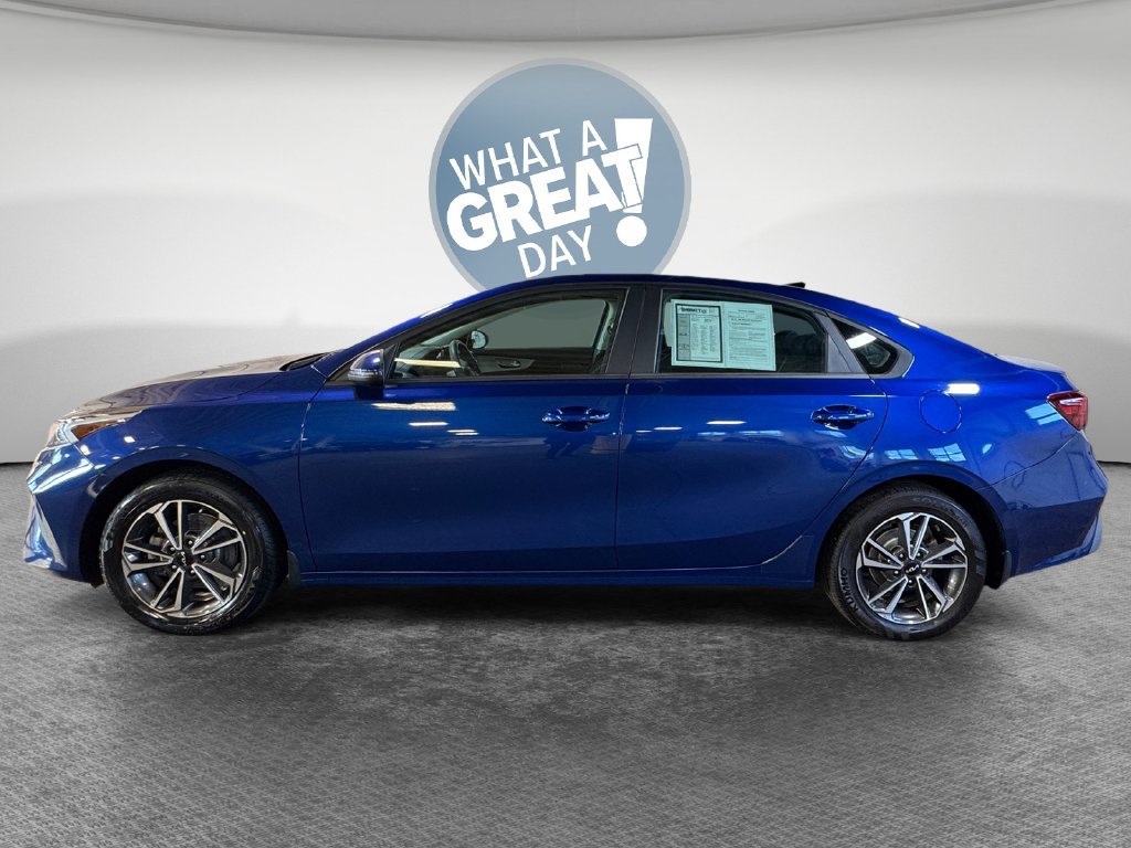 Certified 2023 Kia Forte LXS w/ LXS Technology Package FWD image 7