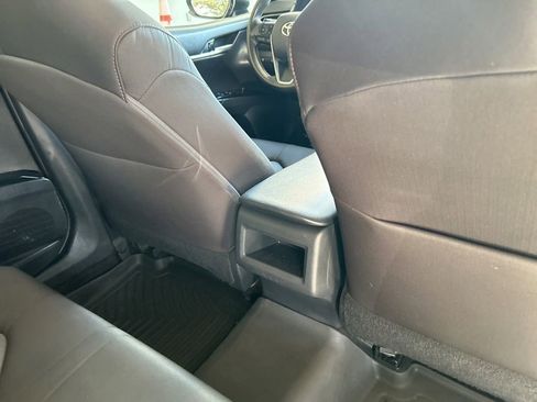 Used 2019 Toyota Camry LE image 24