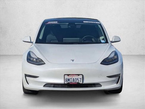 Used 2019 Tesla Model 3 Long Range image 2