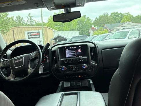 Used 2015 GMC Sierra 1500 SLT w/ All-Terrain Package AWD/4WD image 34