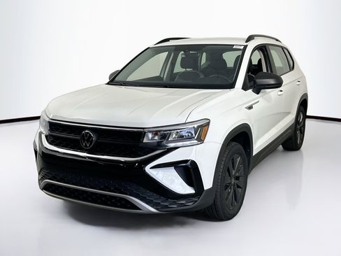 Used 2023 Volkswagen Taos S FWD image 1