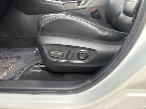 Used 2021 Toyota RAV4 XLE Premium FWD image 24