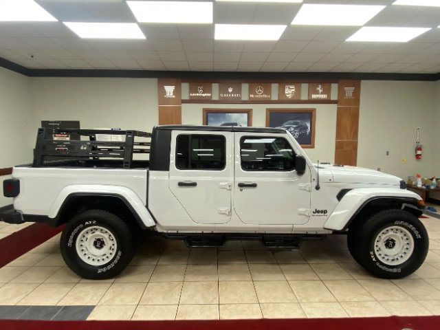 Used 2021 Jeep Gladiator Sport AWD/4WD image 8