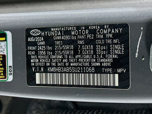 Used 2025 Hyundai Kona SEL FWD image 12