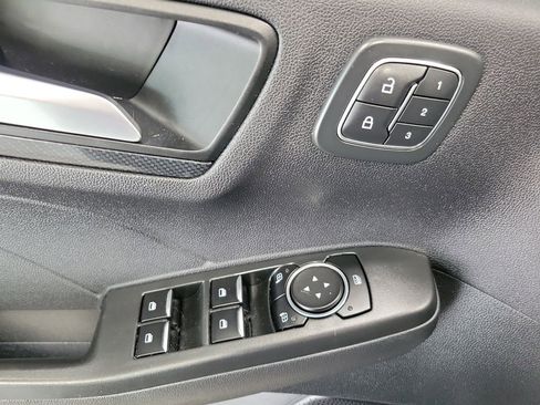 Used 2023 Ford Escape ST-Line Elite AWD/4WD image 32