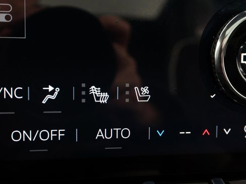 Used 2026 GMC Yukon XL AT4 Ultimate image 28