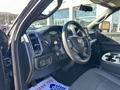 New 2024 RAM 2500 Tradesman w/ Chrome Appearance Group image 16