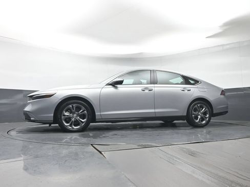 Used 2024 Honda Accord EX-L image 30