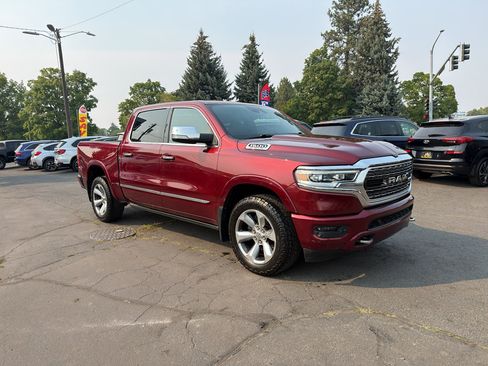 Used 2019 RAM 1500 Limited AWD/4WD image 10