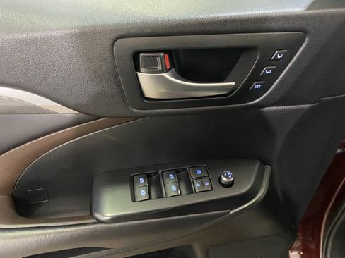 Certified 2018 Toyota Highlander Limited image 16
