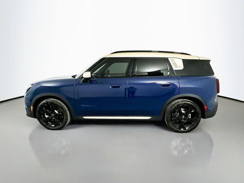 New 2025 MINI Cooper Countryman SE image 8