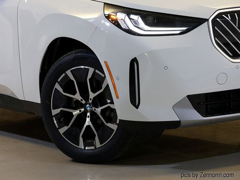 New 2026 BMW X3 xDrive30 w/ Convenience Package image 3