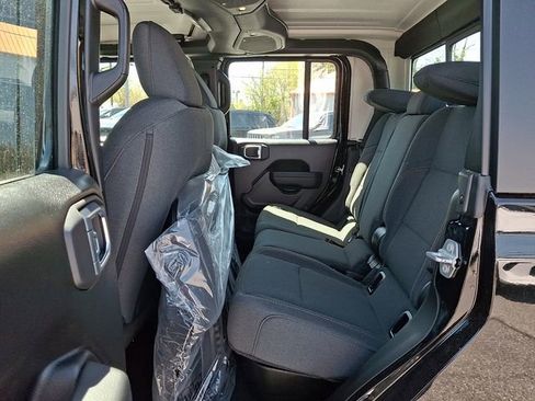 New 2026 Jeep Gladiator Sport image 6