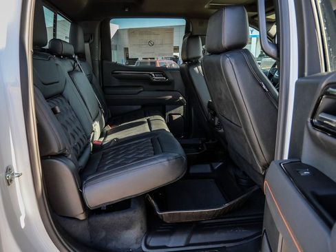 New 2026 GMC Sierra 1500 AT4 w/ AT4 Premium Package AWD/4WD image 24