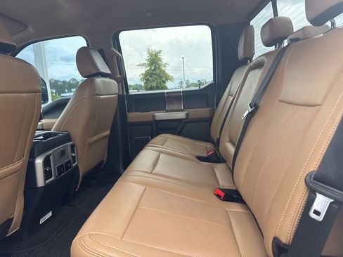 Used 2022 Ford F250 Lariat w/ Lariat Value Package AWD/4WD image 28