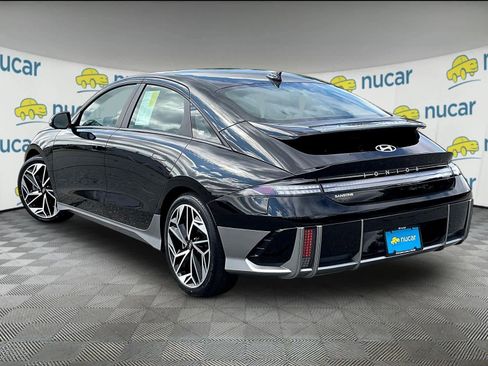 Used 2024 Hyundai Ioniq 6 SEL image 4
